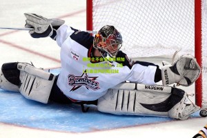 澳客电脑版_曝勇士不会交易库明加，老板亲自介入，2选1方案谈判仍陷拉扯