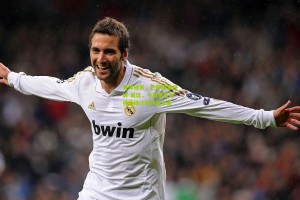 澳客电脑版_每体独家，巴萨瞄准舒波-莫廷，今夏免签补强锋线计划浮出水面