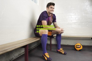 澳客官方网_库巴深情告别绿茵场，球迷的铭记是我最大的荣誉